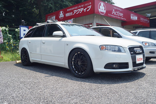 AUDI A4 8E