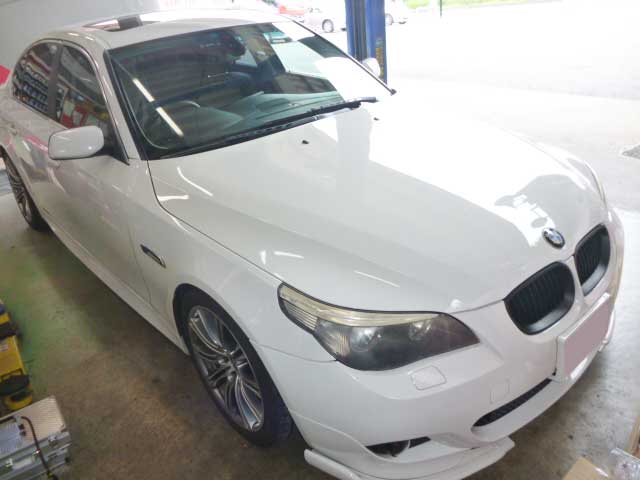 BMW 525i